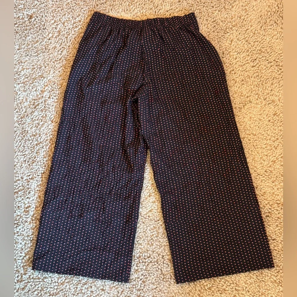 Kozan Made in Turkey Textured Cropped Pants Black & Red size Large - Picture 4 of 9